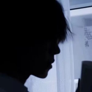 粗大的蘑菇头刮得又红又肿怎么办
