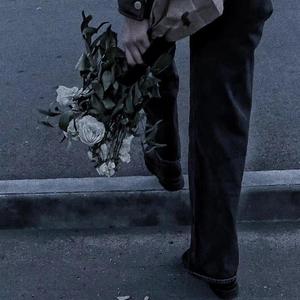 粗大的蘑菇头刮得又红又肿怎么办
